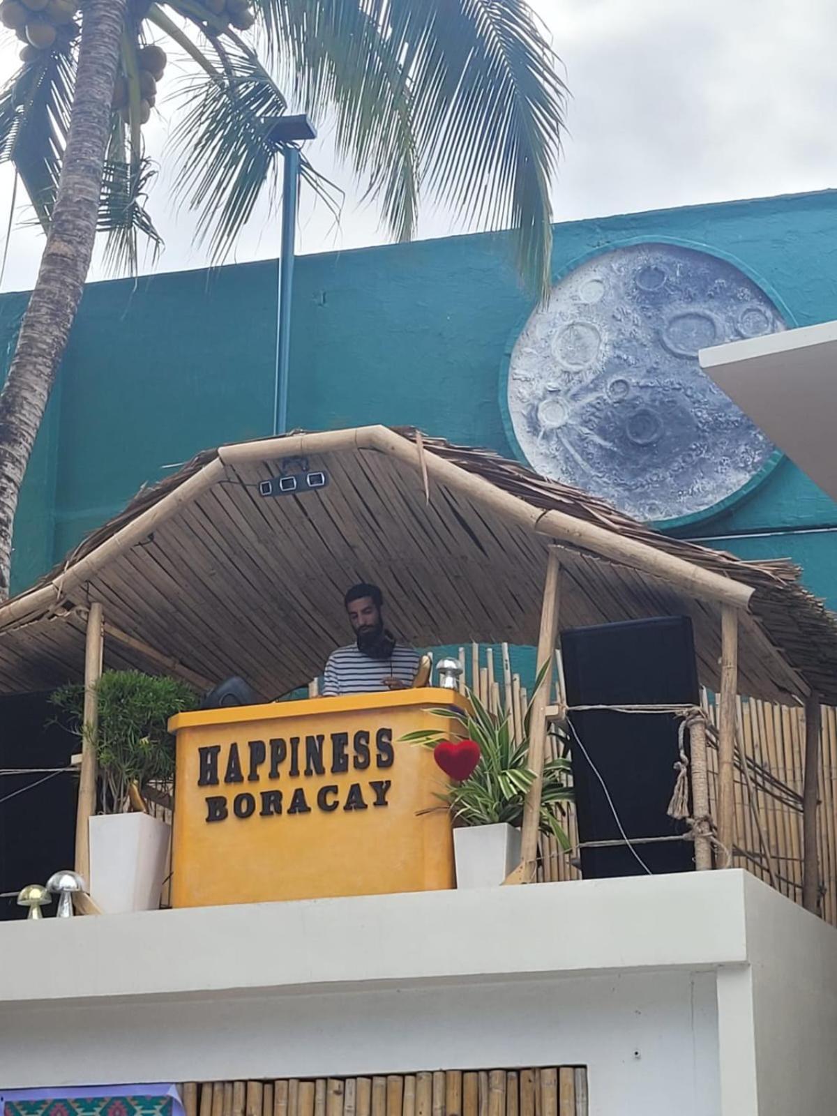 Happiness Boracay *